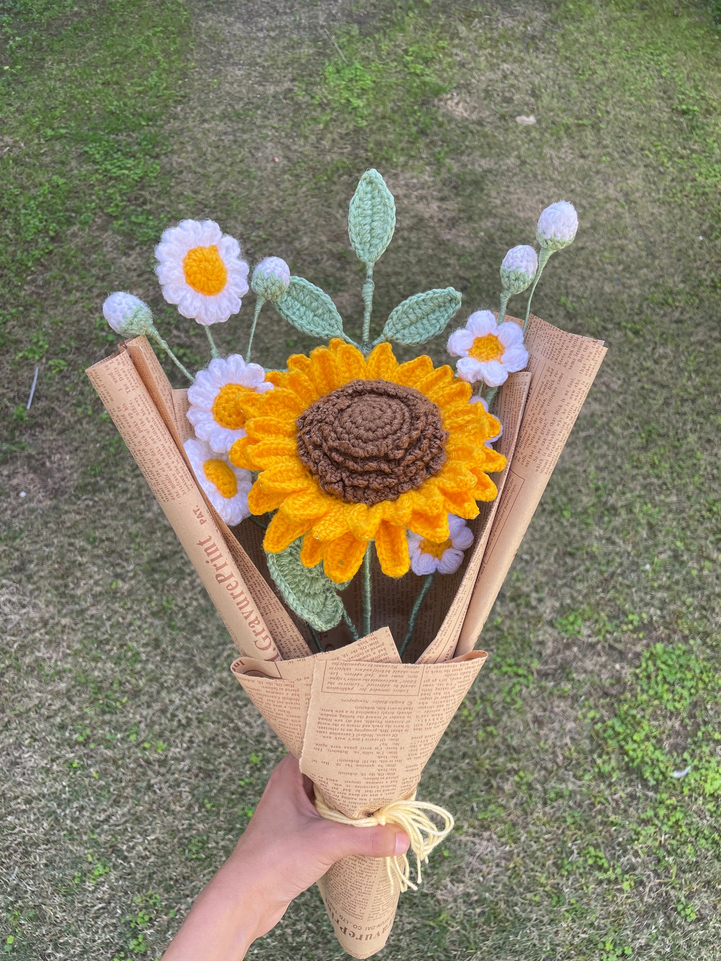 large sunflower bouquet – handmade crochet gift india handmade crochet gift India