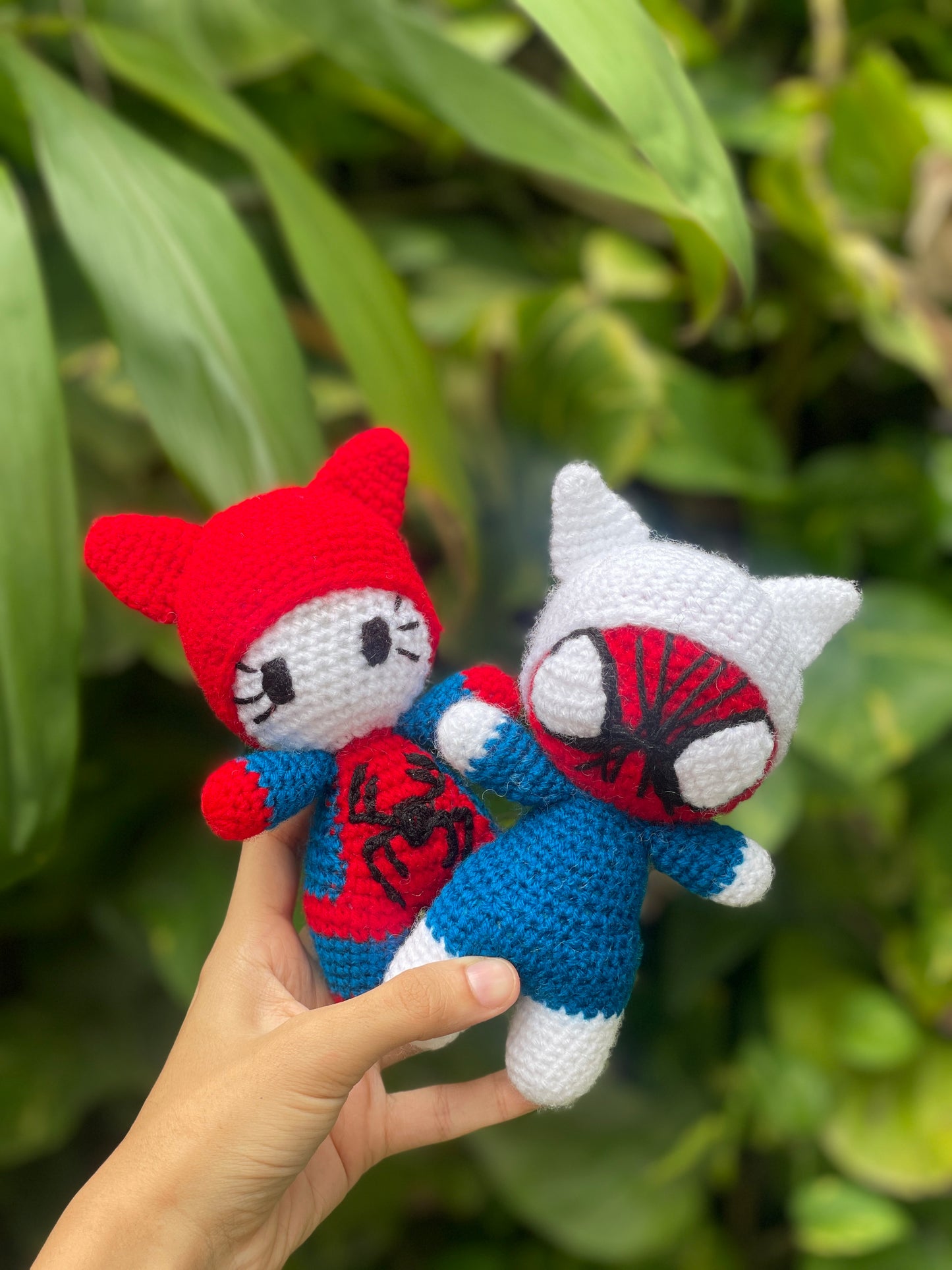 spiderman & kitty – handmade crochet gift india handmade crochet gift India