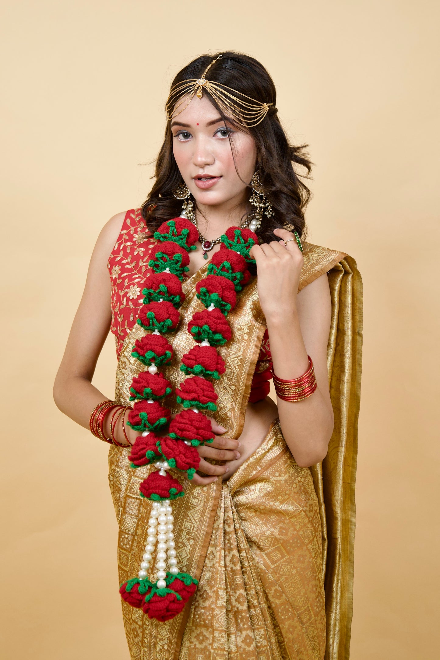 rose crochet jai-mala – handmade crochet gift india handmade crochet gift India