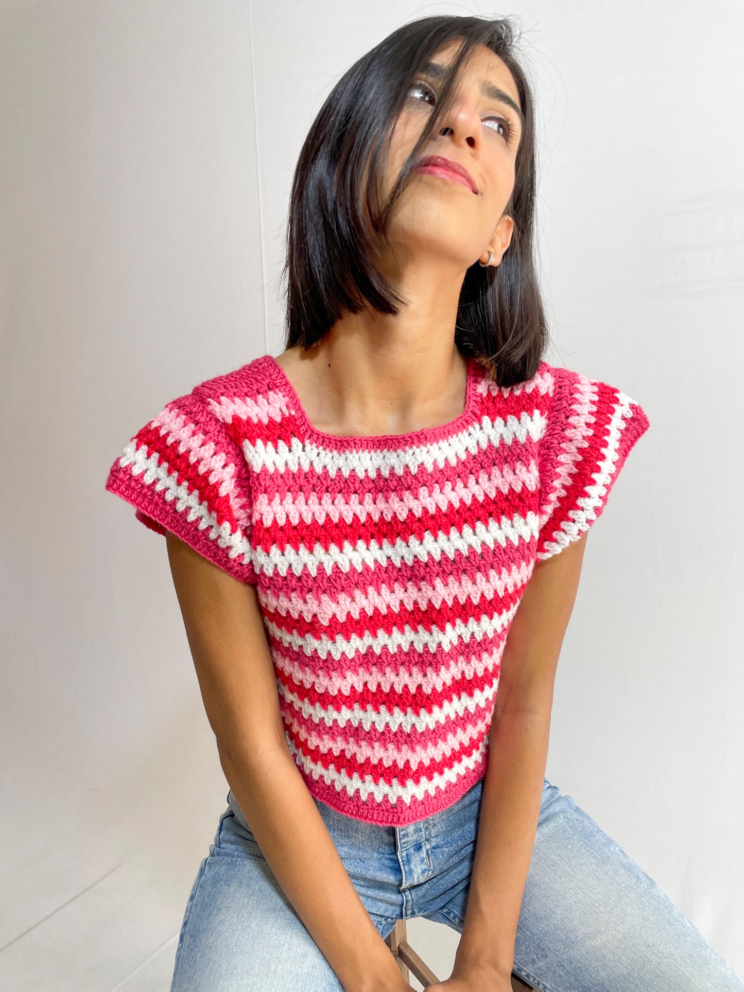 zig zag vest – handmade crochet gift india handmade crochet gift India